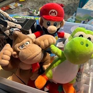 Super Mario Bros. Plush Toy Set 3- Donkey Kong & Yoshi stuffed animals Nintendo